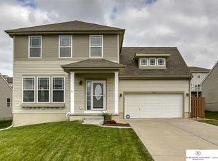 2405 Diane St, Papillion, NE 68046