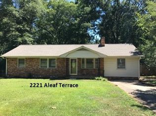 2221 Aleaf Ter, Spartanburg, SC 29302