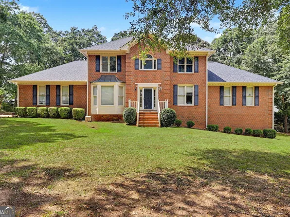 107 Big Oak Dr, Barnesville, GA 30204