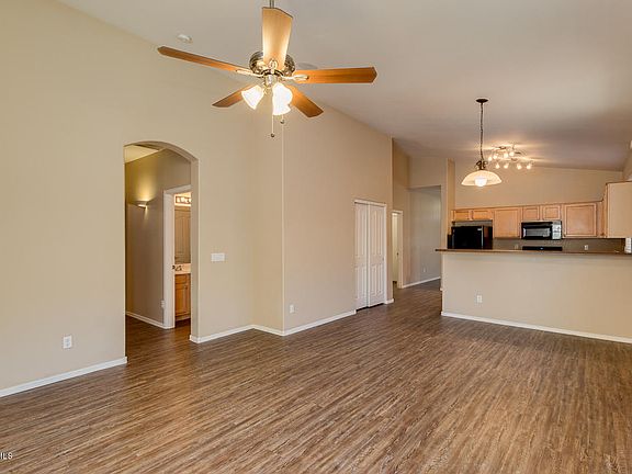 4th image of 9054 W Villa Maria Dr