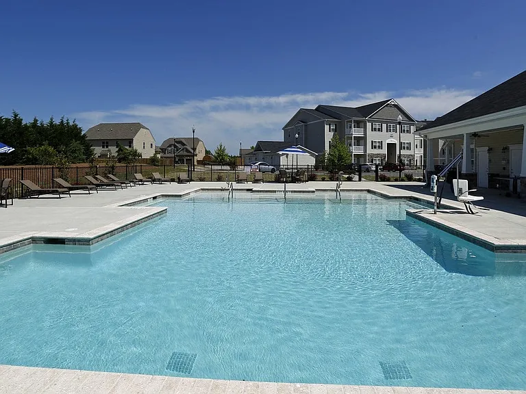 Summerwind Apartments — Photo 10