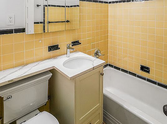 4th image of 308 W 92nd St APT 5A