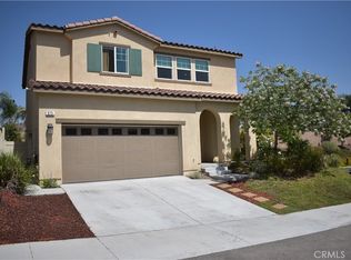 873 S Pine Ave, Rialto, CA 92376