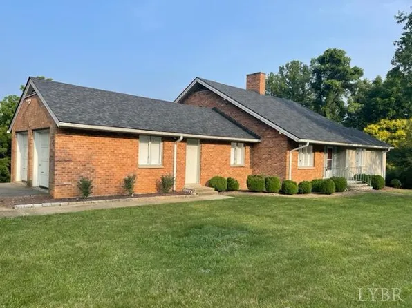 2101 Laurel Ln, Altavista, VA 24517