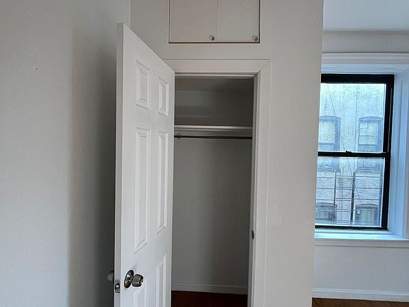 4th image of 620 W 172nd St APT 4D
