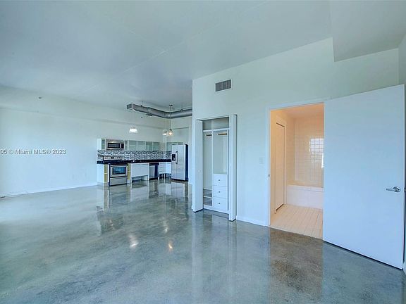 4th image of 10 SW South River Dr APT 1508