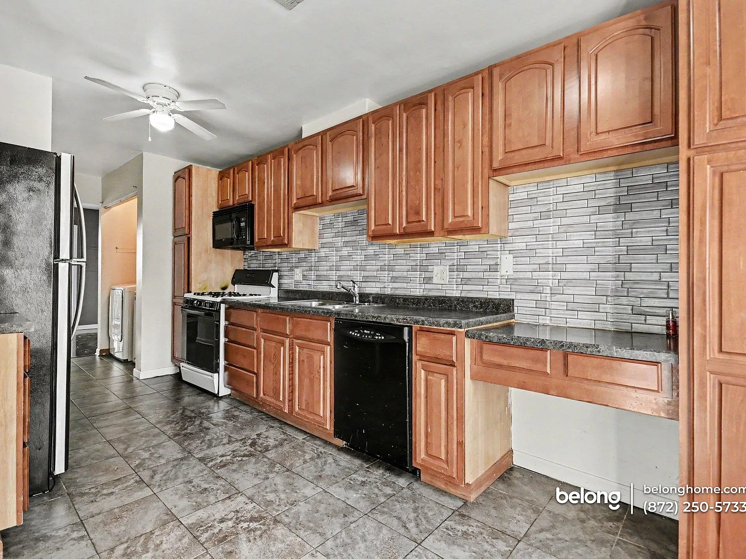 3 bed, 1.5 bath, 1317 sqft, $2,650 — Photo 4