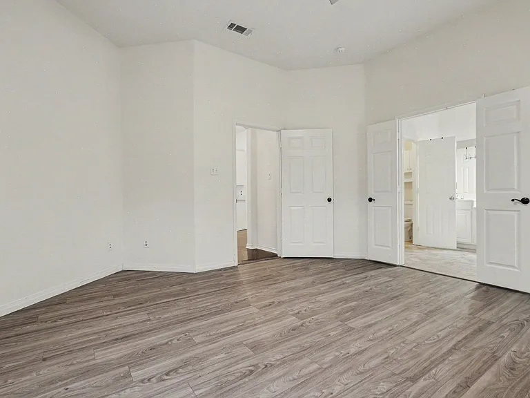 1707 Briarhollow Dr — Photo 21