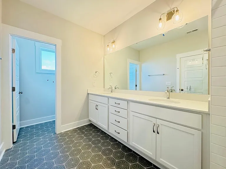 2116 Big Falls Dr — Photo 16