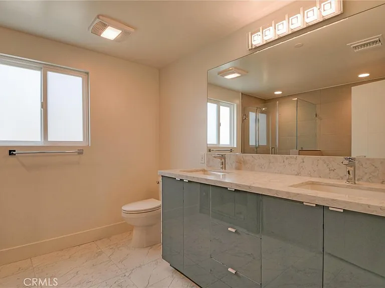 4461 Tujunga Ave #104 — Photo 29