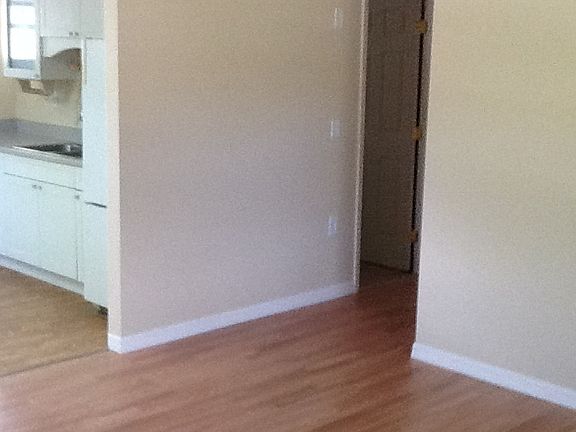 5th image of 1732 Carolina Ave