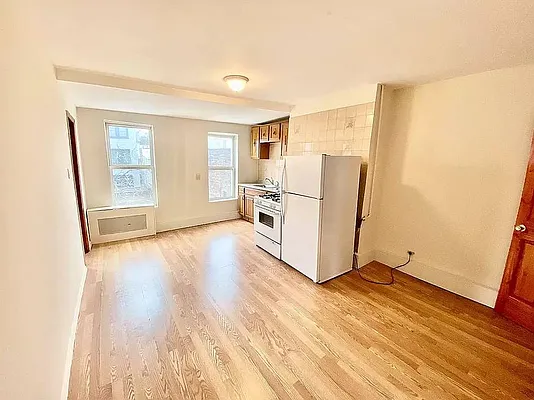 Rented by Voro New York | media 13