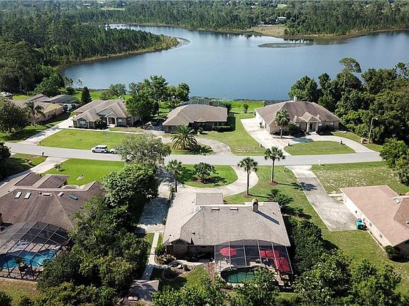 3rd image of 2120 Watersedge Dr