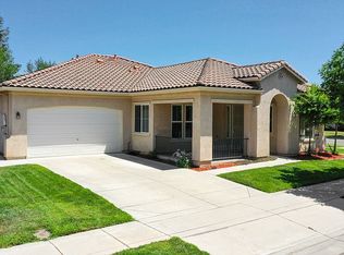 448 Noni Ave, Escalon, CA 95320