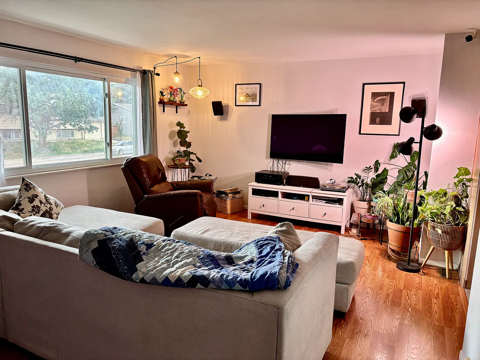 3 bed, 1844 sqft, $2,600 — Photo 4