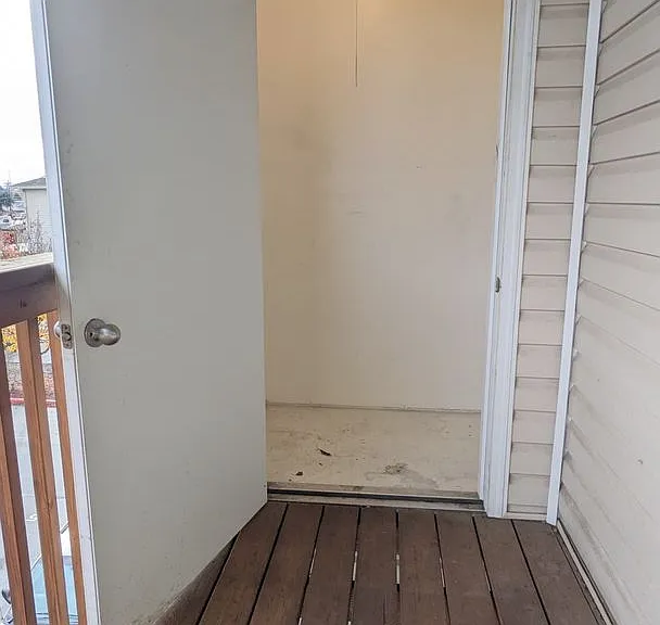 Wellesley Park Apartments — Photo 68