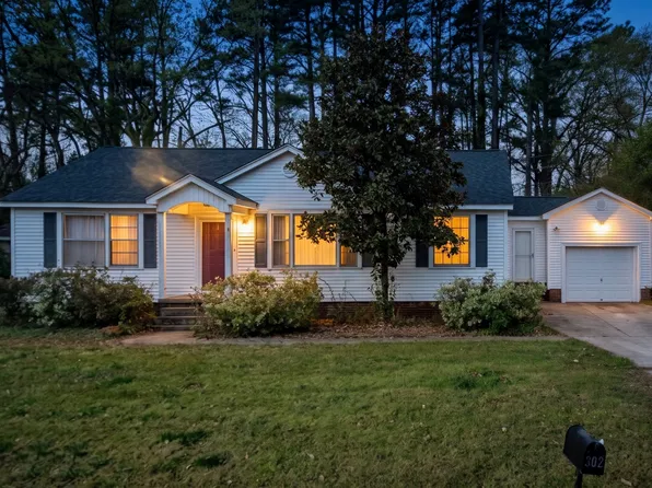 302 W Fredericks St, Anderson, SC 29625
