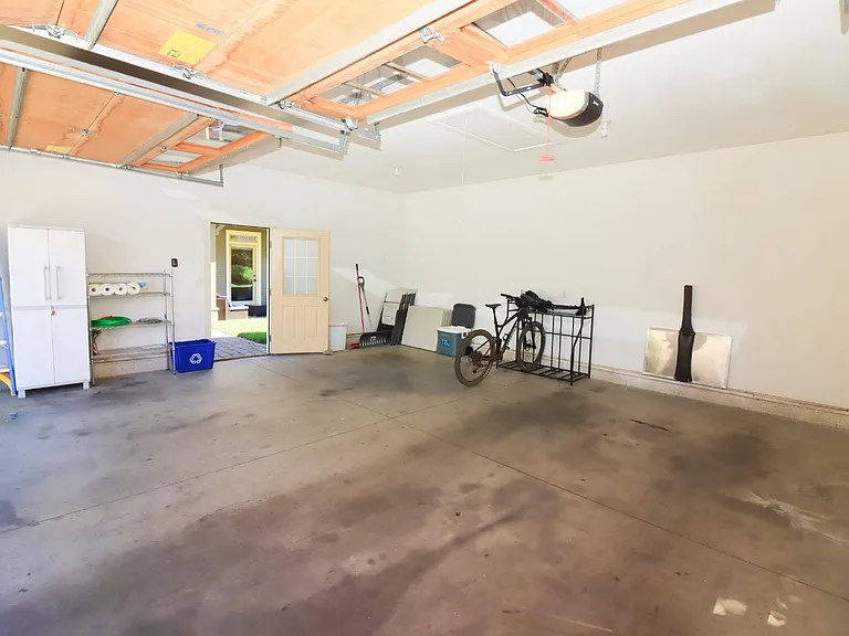 577 W Jefferson Ave — Photo 31