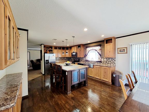 3rd image of 7045 W Eric St