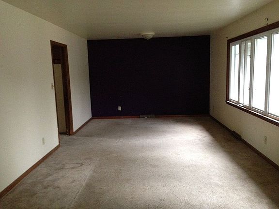 Living - before remodeling 