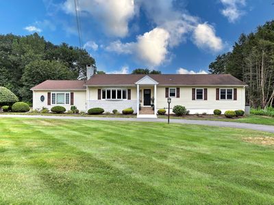 160 Spring Road, North Haven, CT, 06473
