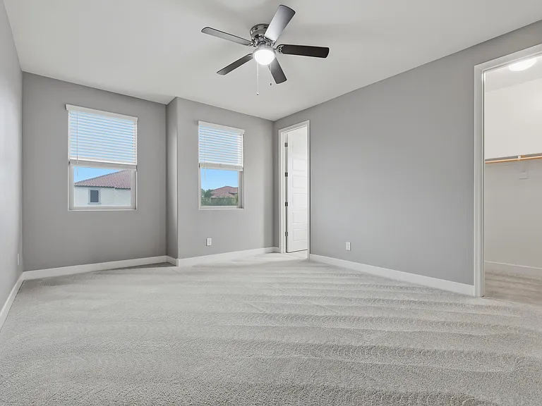 Upstairs Master Suite