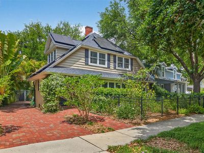 2318 Woodlawn Cir E, Saint Petersburg, FL, 33704