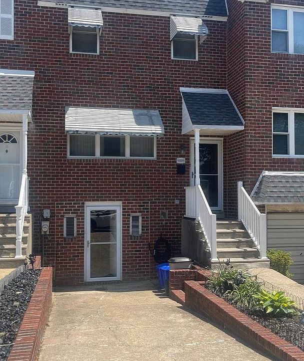 1st image of 9888 Garvey Dr