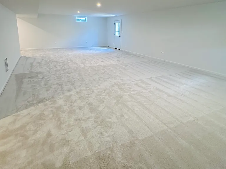 151 Capulet Ct — Photo 18