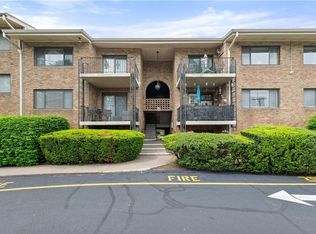 10 Gateway Rd APT 11S, Yonkers, NY 10703