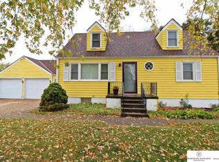1323 N Lincoln Ave, Fremont, NE 68025