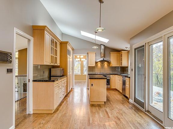 4th image of 4275 S Adonis Dr