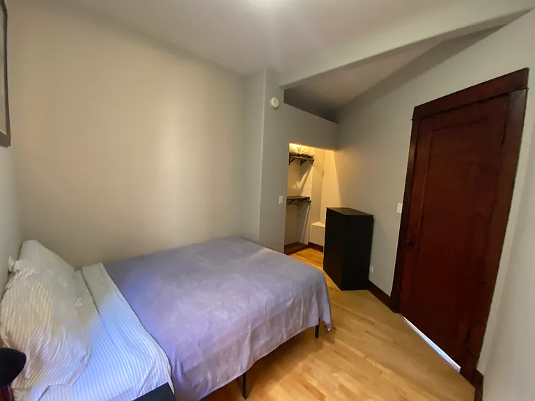 2320 W Armitage Ave #1 — Photo 8