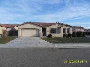 3748 E Cambridge Ct, Visalia, CA