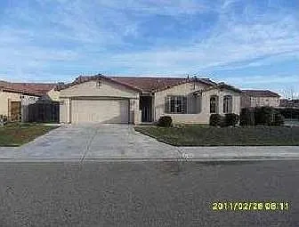 3748 E Cambridge Ct photo 1