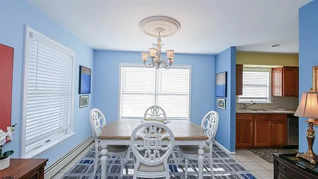 2 bed, 2.5 bath, 1408 sqft, $2,000 — Photo 3