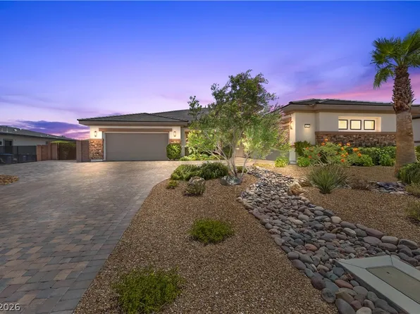 8479 Hickam Ave, Las Vegas, NV 89129