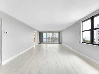 911 Ocean Drive #401, Juno Beach, FL, 33408