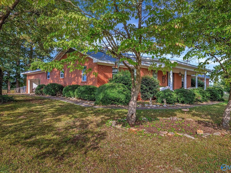 1st image of 233 Sims Rd