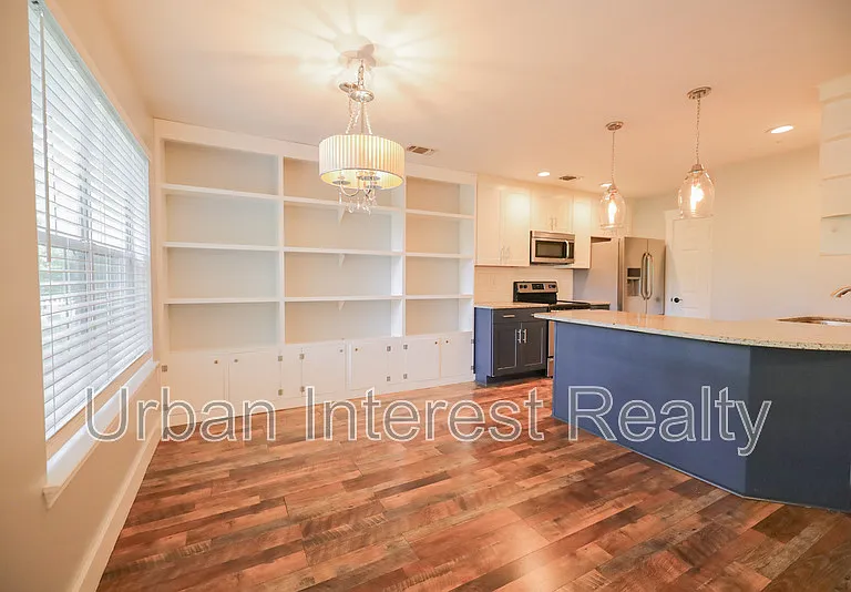 314 Liriope Loop — Photo 6