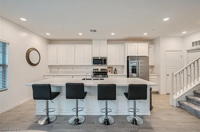 600 N Carriage Hill Dr #1201 — Photo 11