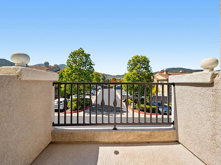 124 Trilogy St — Photo 12