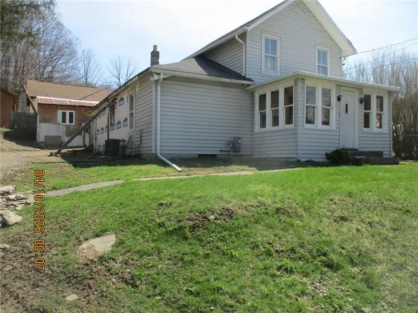 1084 Marsh Rd, Corning, NY 14830