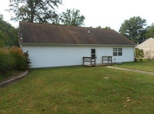 604 E Cleveland St, West Frankfort, IL 62896