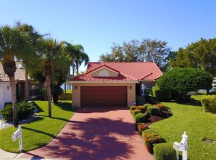 7769 Grovewood Dr, Lake Worth, FL 33467