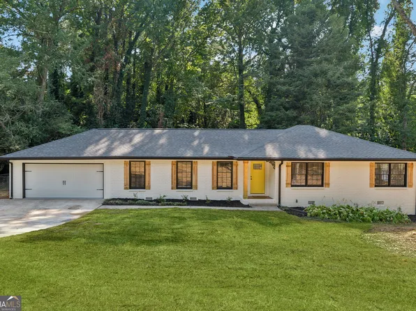 2055 Oak Rd, Snellville, GA 30078