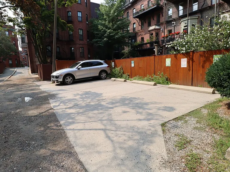 44 Concord Sq #ID1512187P — Photo 14