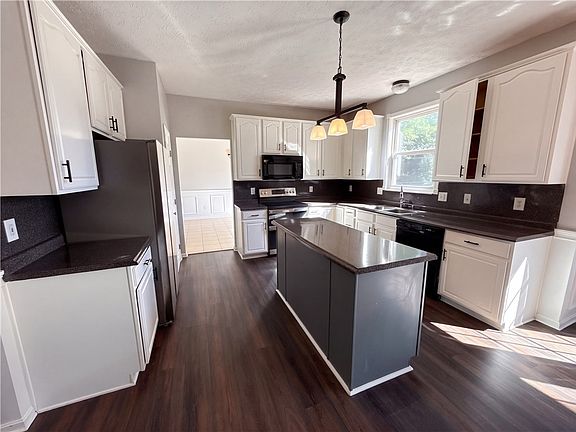 4th image of 1130 Red Ash Ct