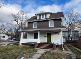 1517 N 40th St, Omaha, NE 68111