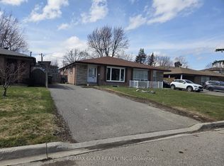 42 Danesbury Cres, Brampton, ON L6T 1T3